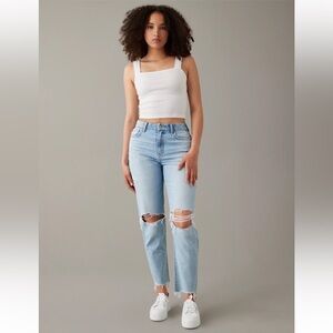 American Eagle Stretch Distressed Curvy Mom Jeans Denim Lightwash 8 Long